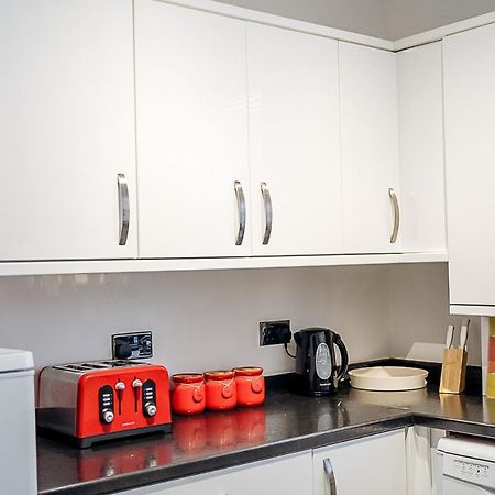 Sunny Seaside Beach House Lytham Centre Sleeps 8 Lytham St Annes Zewnętrze zdjęcie